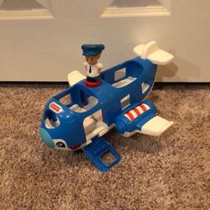 Fisher-Price little people plane with pilot